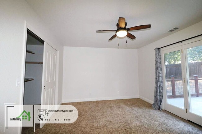 Building Photo - 4561 Moyvane Dr