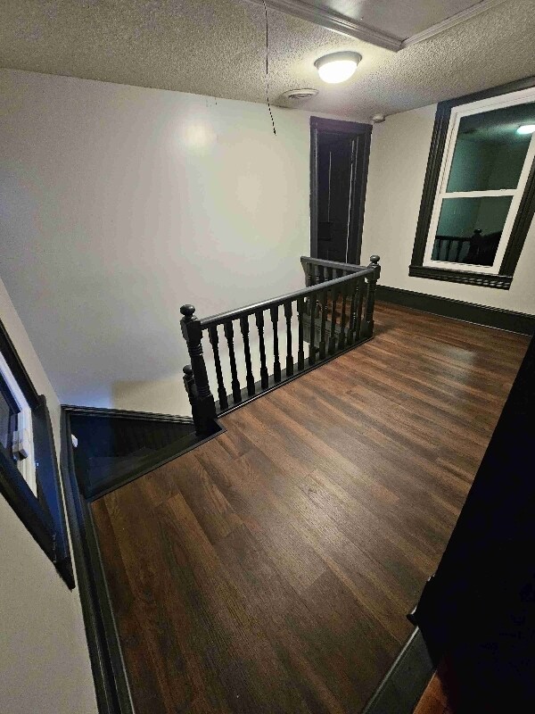 Building Photo - 329 W Market St