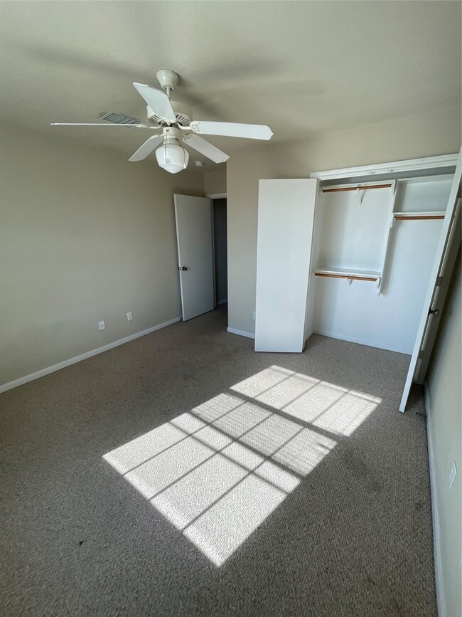 Building Photo - 513 Thornton Ct