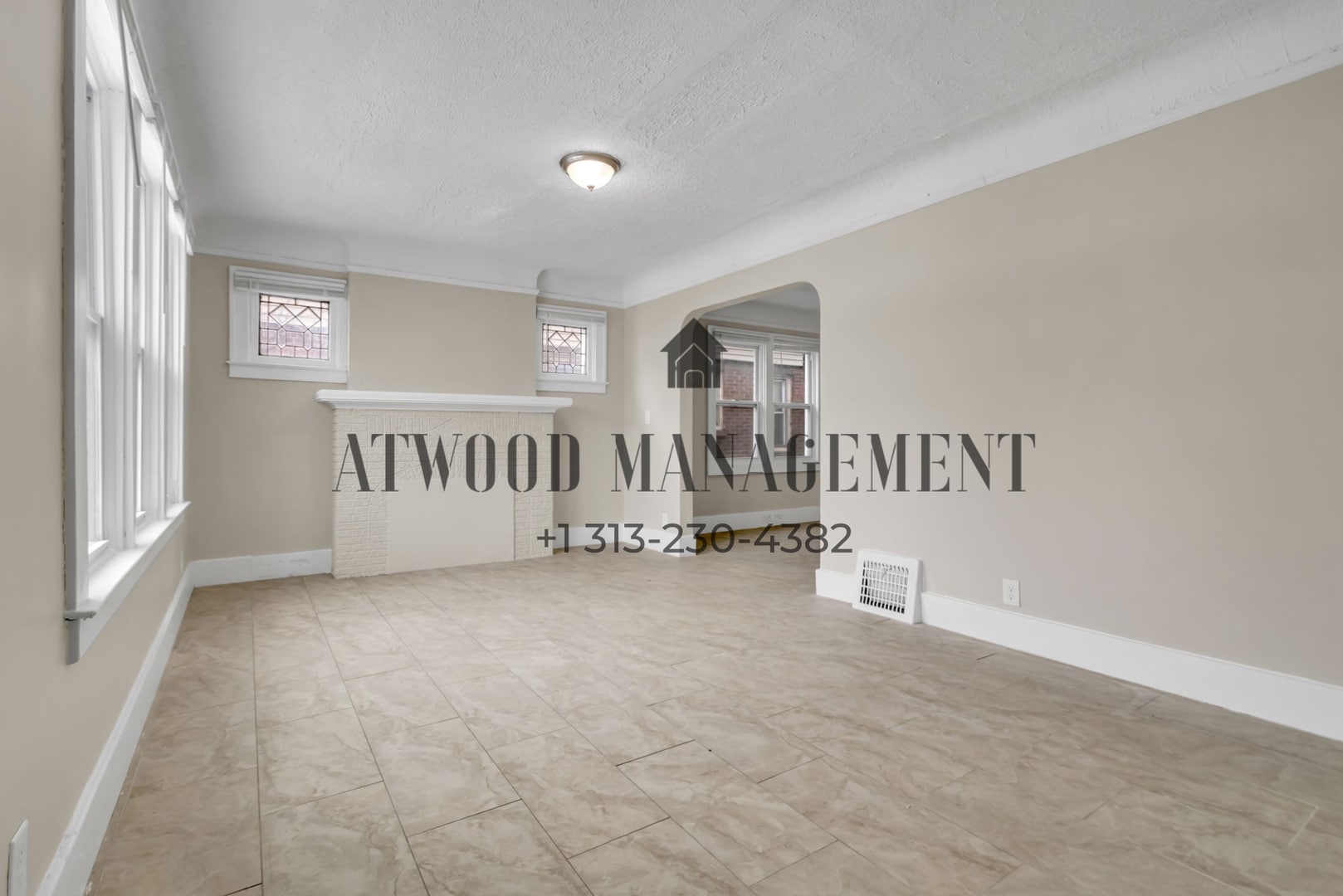 Building Photo - This beautifully updated 3-bedroom, 1-bath single-family home is ready for move-in!