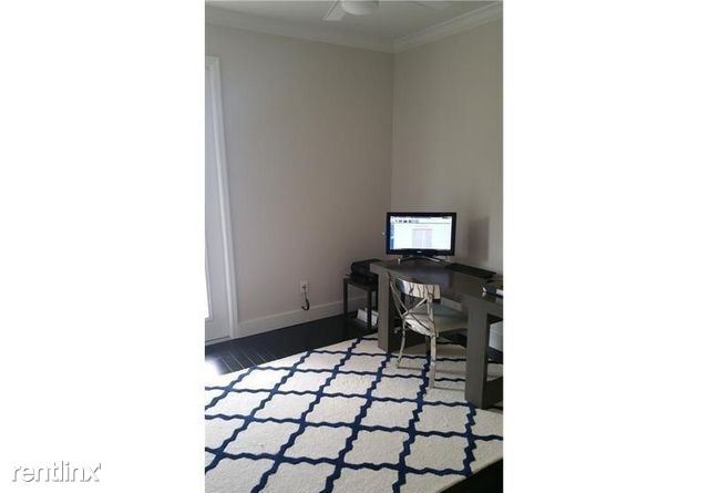 Building Photo - 3 br, 2 bath Townhome - 4622 Monarch Way