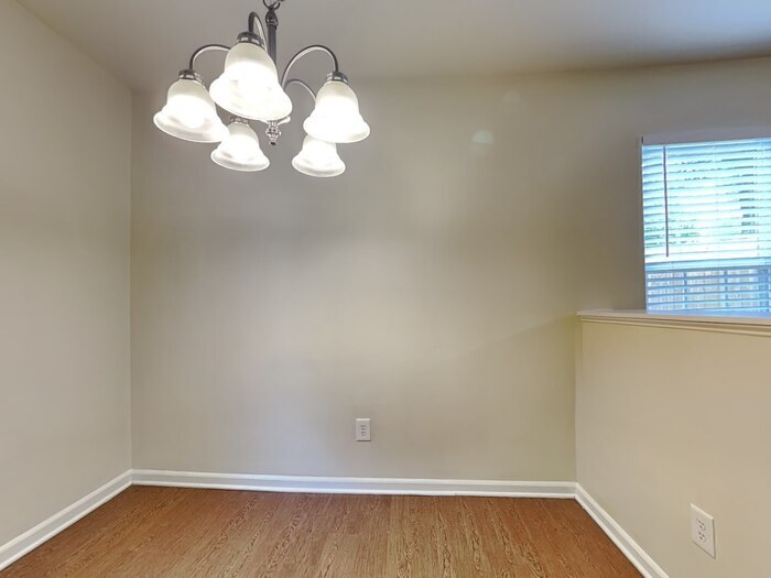 Building Photo - 3214 Westerwood Dr