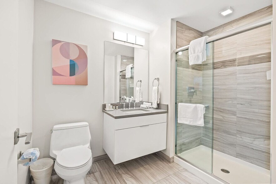 Building Photo - 355 Atlantic St