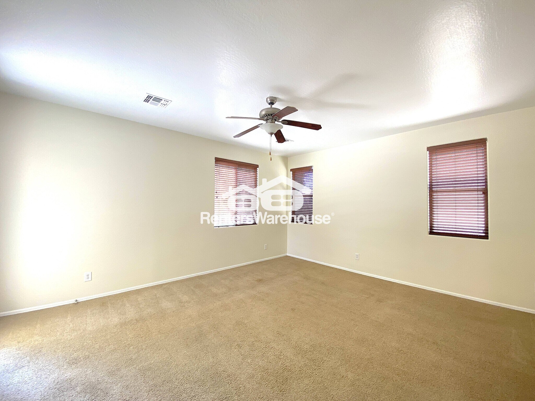 Building Photo - 4171 E Waterman Ct