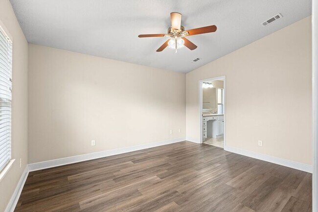 Building Photo - 4845 Makenna Cir