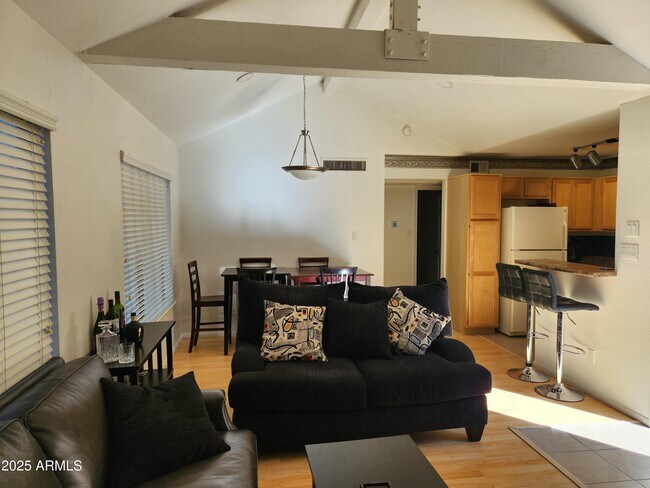 Building Photo - 5122 E Shea Blvd