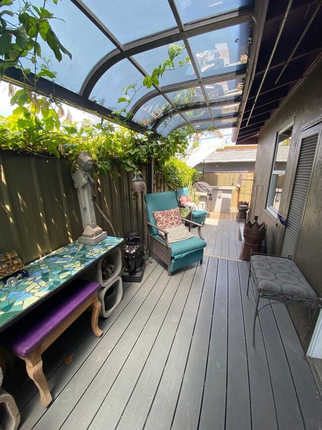 Building Photo - 2414-18 Monroe Ave