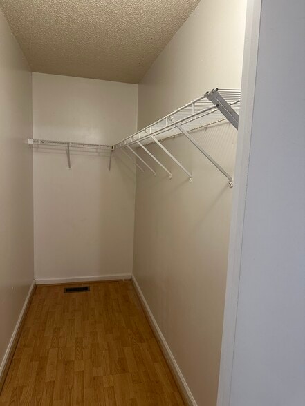 Building Photo - 3939 McIntosh St