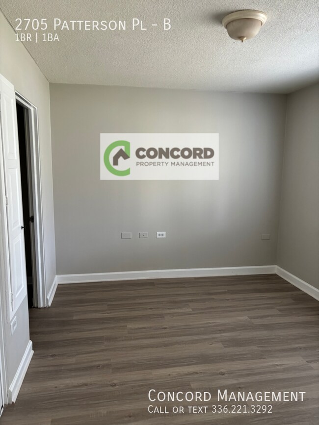 Building Photo - 2705 Patterson Pl