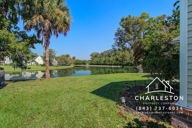 Building Photo - 454 Hainesworth Dr