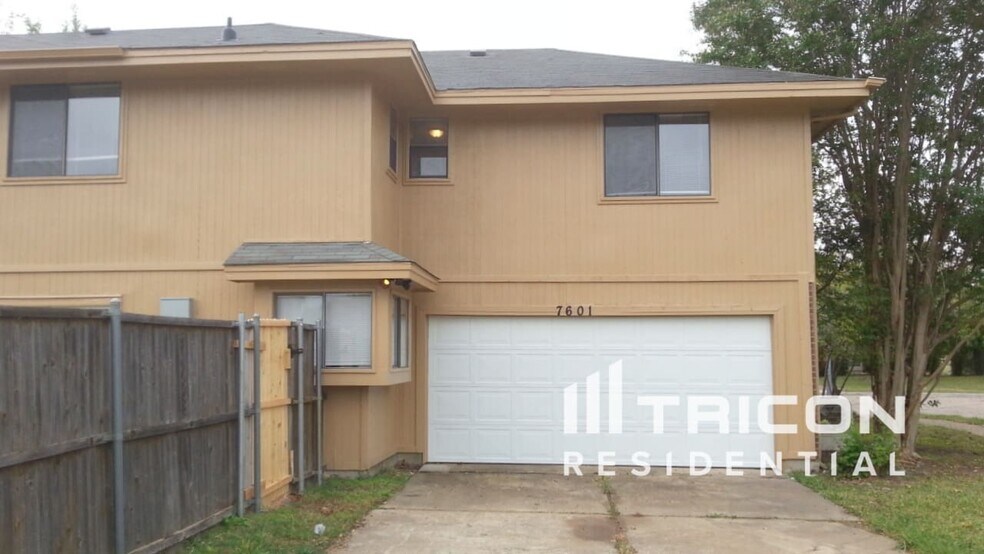 Building Photo - 7601 Cornell Dr