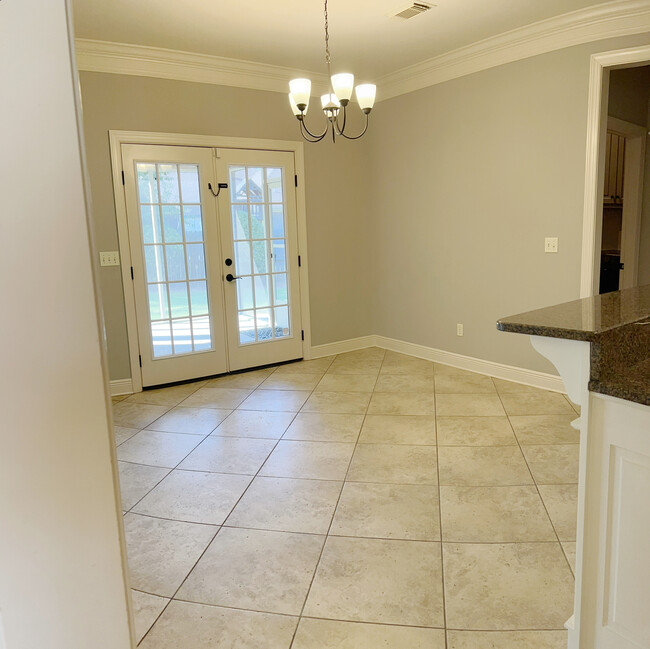 Building Photo - 3610 White Oaks Ridge