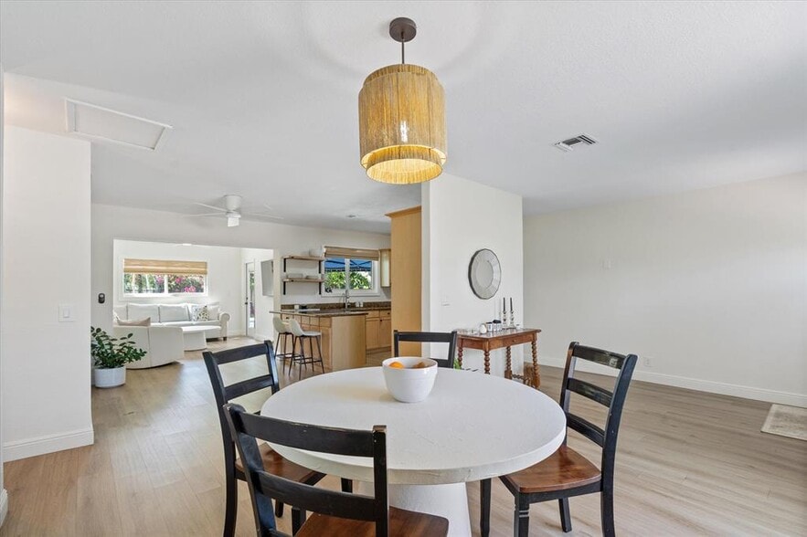 Building Photo - 10281 NW 32nd St