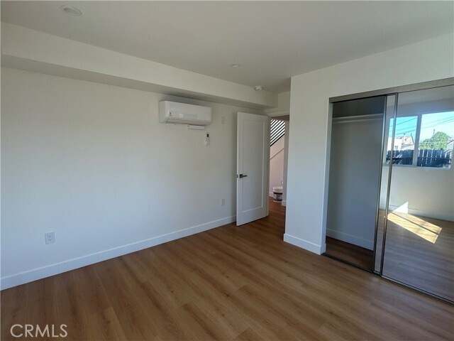 Building Photo - 8727 Dalton Ave