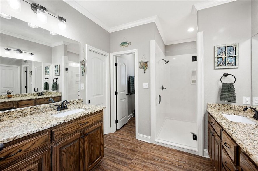 Building Photo - 754 Ziegler Ln
