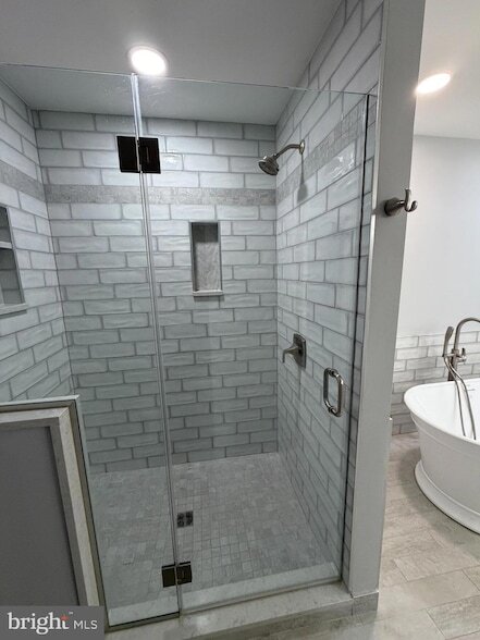 Building Photo - 8017 Rising Ridge Rd