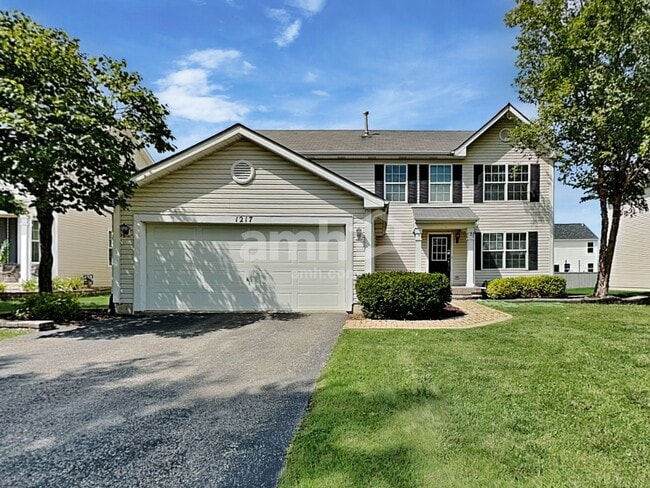 Building Photo - 1217 Dauphin Dr