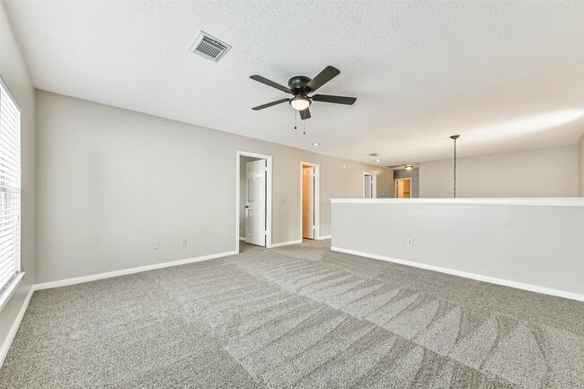 Building Photo - 2107 Bennigan St