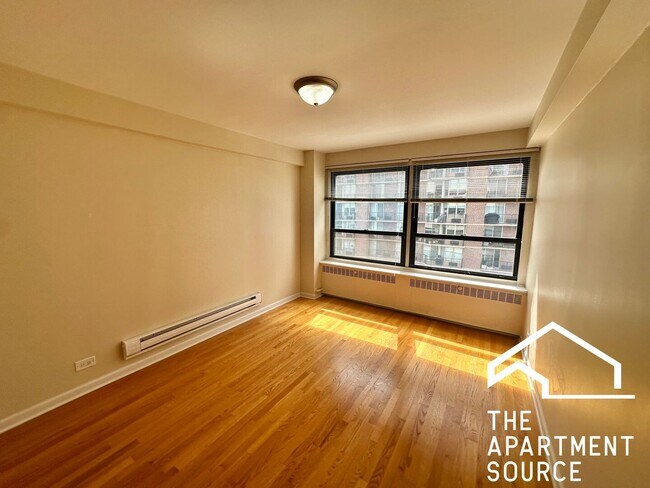 Building Photo - 4180 N Marine Dr