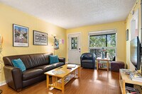 Building Photo - 2204 Trailside Dr