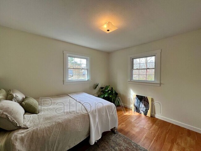 Building Photo - 30 Stevens Hill Rd