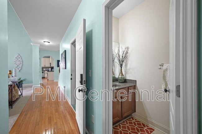 Building Photo - 669 Sportsman Ln