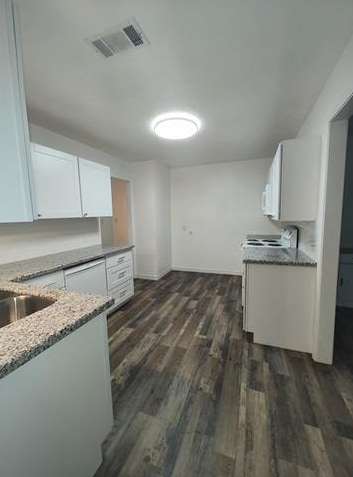 Building Photo - 105 Lumberton Dr