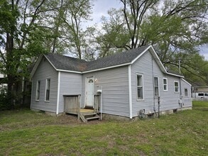 Building Photo - 425 Glenwood St
