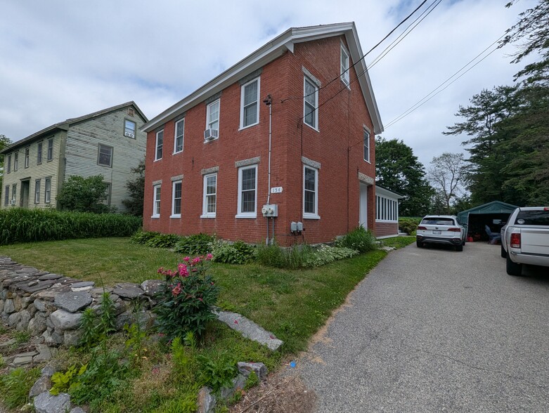 Primary Photo - 154 Beach St