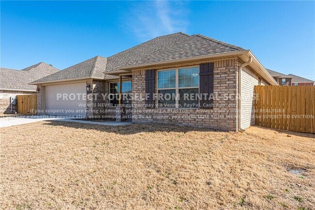 Building Photo - 916 Rachel St