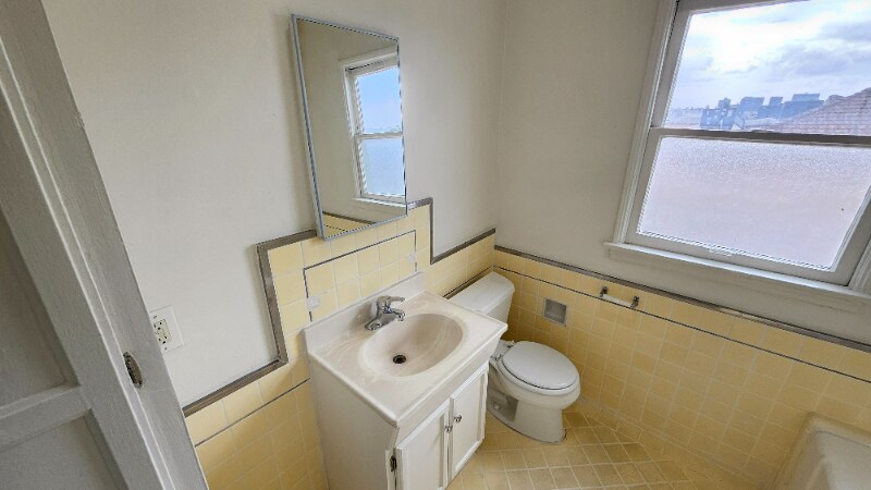 Building Photo - 436 N Ardmore Ave