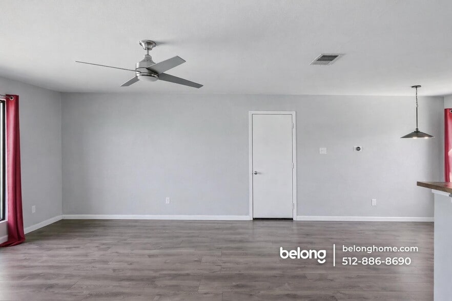 Building Photo - 5701 Claystone Cove