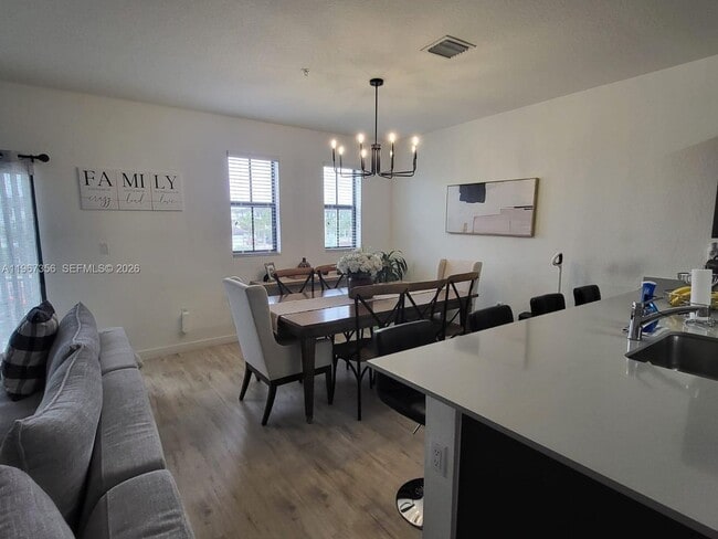 Building Photo - 15520 SW 136th St