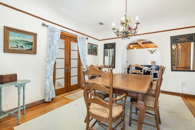 Building Photo - 710 Claremore Dr