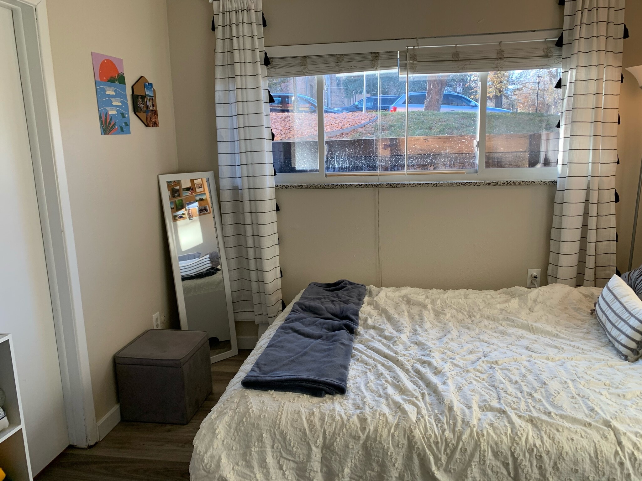 Building Photo - 1200 College Ave