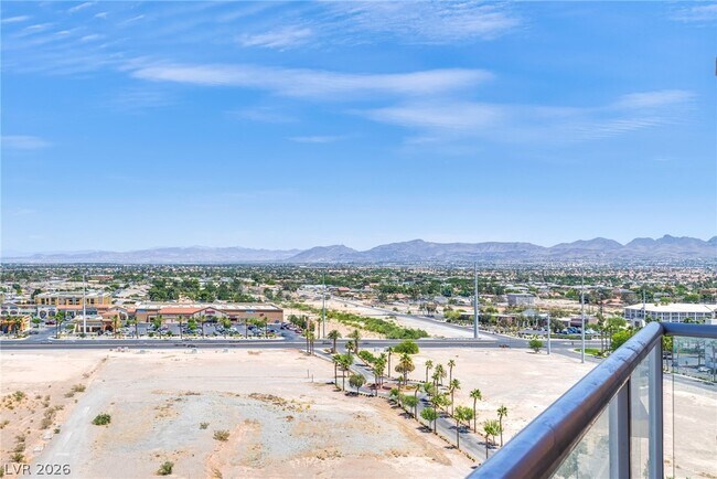 Building Photo - 8255 S Las Vegas Blvd
