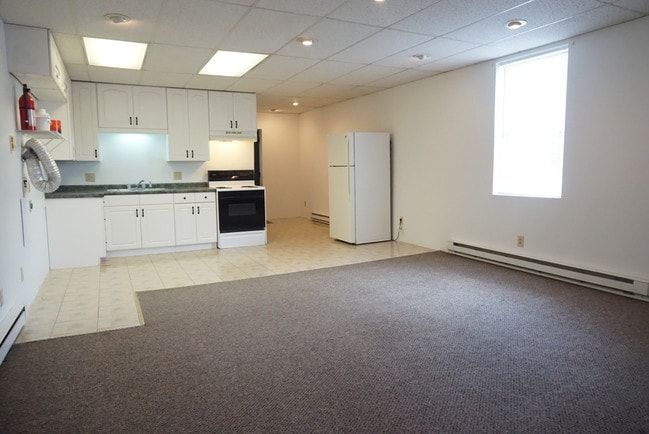 Building Photo - 510 S Court St