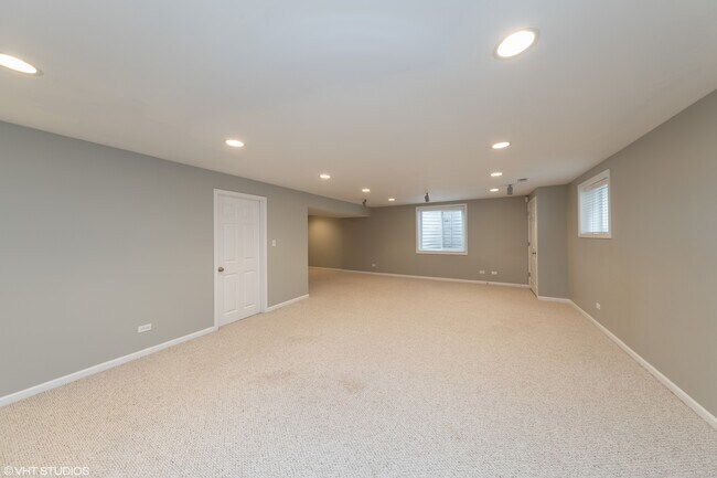 Building Photo - 1435 Katie Ln