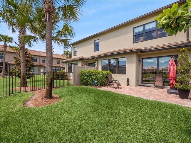 Building Photo - 4802 San Fratello Cir