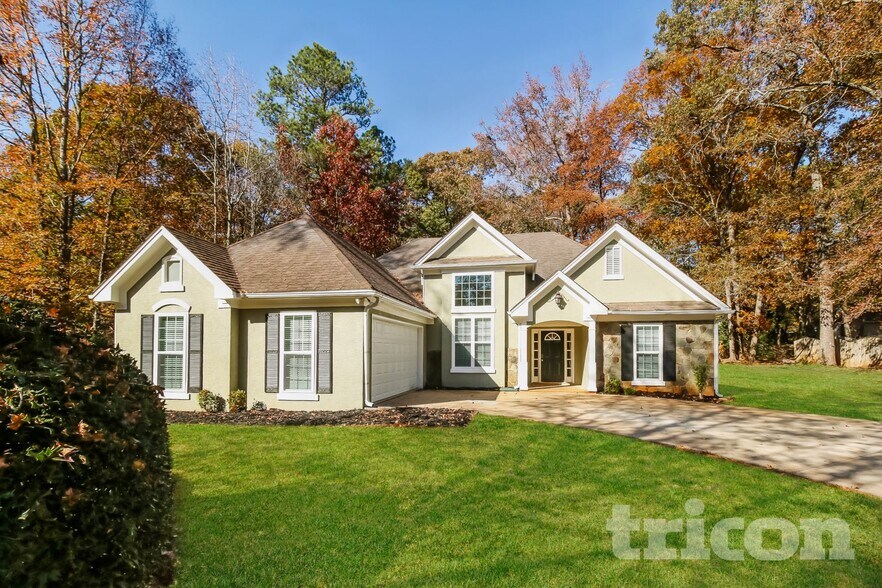 Building Photo - 30 Somerset Ct