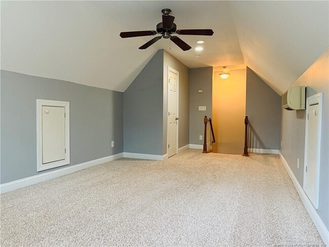 Building Photo - 611 Orchard Falls Dr