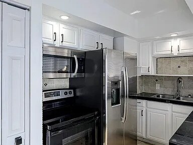 Building Photo - 340 NW 132nd St