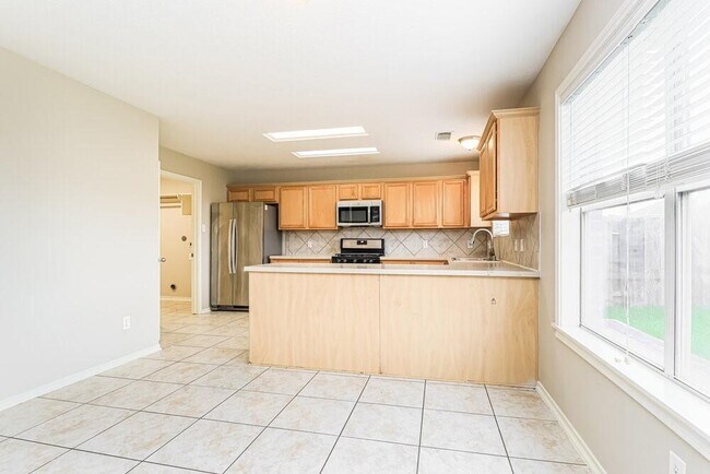 Building Photo - 6718 Rockwall Trail Dr