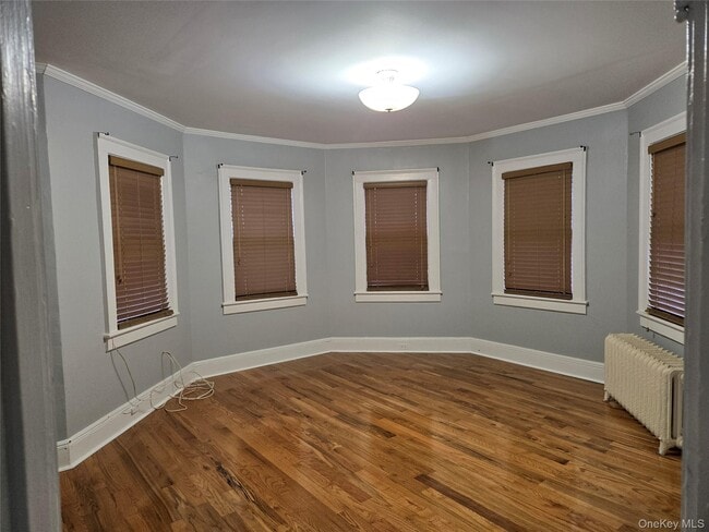 Building Photo - 92 Wavecrest St