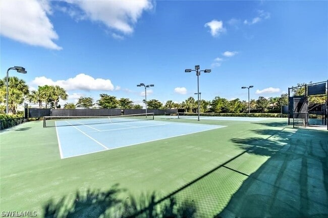 Building Photo - 2261 Avocado Ln