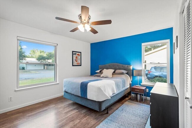 Building Photo - 1611 Ashberry Dr