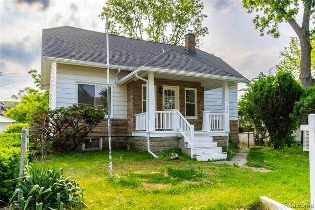Building Photo - 21200 Collingham Ave