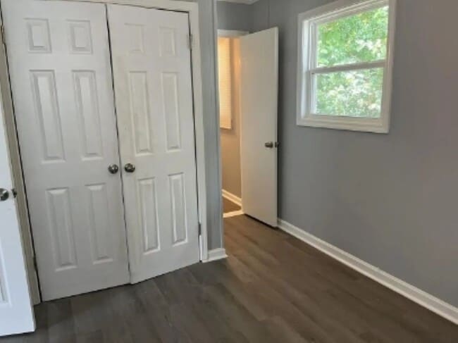 Building Photo - 409 27th Ave N