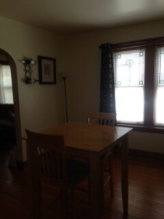 Building Photo - 3842 N Bernard St