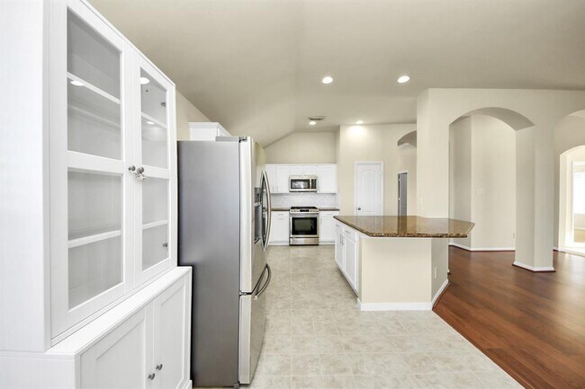 Building Photo - 21927 Citrus Grove Ct